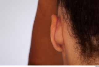 Umaira ear 0003.jpg